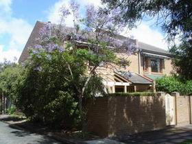 Adelaide Serviced Apartments - William Townhouse - Coogee Beach Accommodation 0