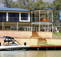 Cascades on the River - Coogee Beach Accommodation