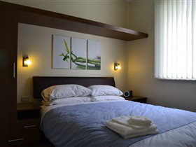 Cascades On The River - Coogee Beach Accommodation 3