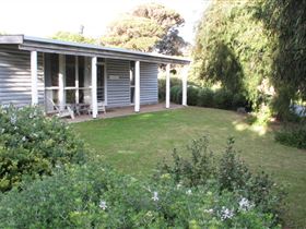Driftwood House - Coogee Beach Accommodation 1