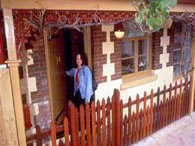 Melbourne Street Mews - Coogee Beach Accommodation 0