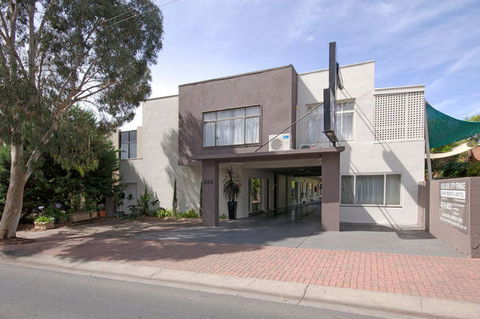 Hello Adelaide Motel + Apartments - Coogee Beach Accommodation 9