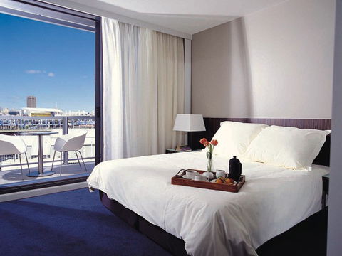 Adina Apartment Hotel Sydney, Harbourside - Coogee Beach Accommodation 3