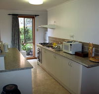Adrienne's Place on the Hill - Coogee Beach Accommodation
