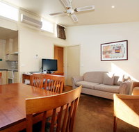 Alzburg Resort - Coogee Beach Accommodation