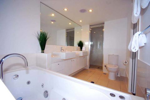 Beaches On Lammermoor Apartments - Coogee Beach Accommodation 2