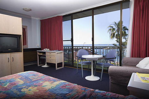 Boat Harbour Motel - Coogee Beach Accommodation 0