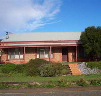 Bott's Beach Retreat - Coogee Beach Accommodation