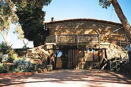Boxgrove Cottages - Coogee Beach Accommodation 3