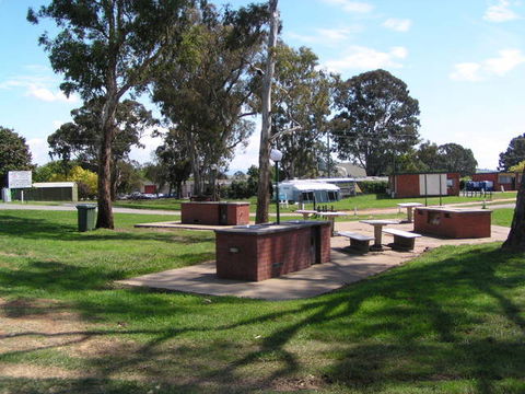 Canberra Carotel Motel & Caravan Park - Coogee Beach Accommodation 1