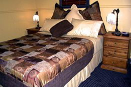 Church House B&B Gundagai - Coogee Beach Accommodation 2