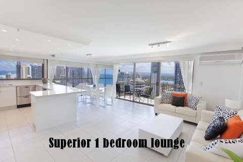 De Ville Apartments Main Beach - Coogee Beach Accommodation 0