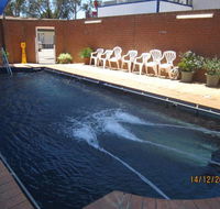 Dragon Phoenix Resort  Restaurant - Coogee Beach Accommodation