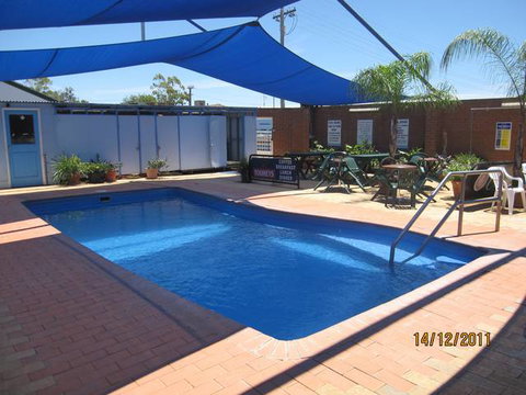 Dragon Phoenix Resort & Restaurant - Coogee Beach Accommodation 12