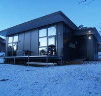 Razorback 6 - Coogee Beach Accommodation