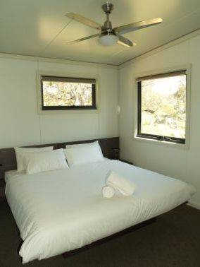 Razorback 6 - Coogee Beach Accommodation 2