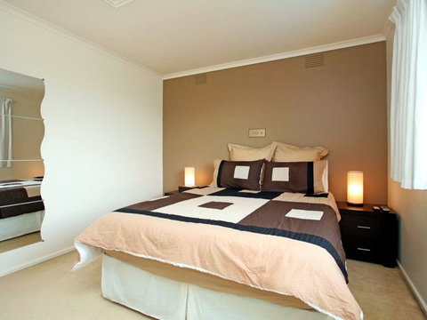 Frankston B&B - Coogee Beach Accommodation 0