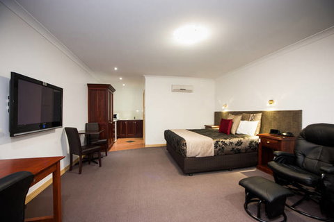 Georgian Motor Lodge - Coogee Beach Accommodation 0