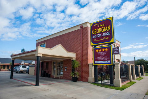 Georgian Motor Lodge - Coogee Beach Accommodation 1