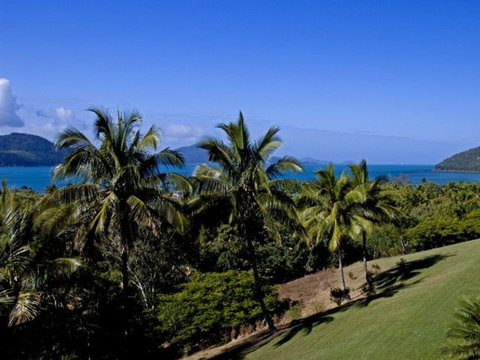 Hamilton Island Private Apartment - Poinciana - Coogee Beach Accommodation 4