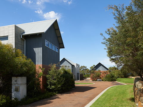 Hanover Bay - Coogee Beach Accommodation 2