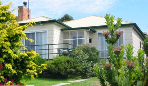Lady Barron Holiday Home - Coogee Beach Accommodation 0