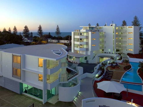 Manta Bargara - Coogee Beach Accommodation 2