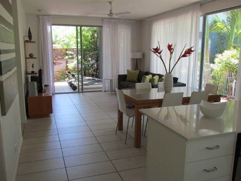 Metzo Noosa Resort - Coogee Beach Accommodation 4