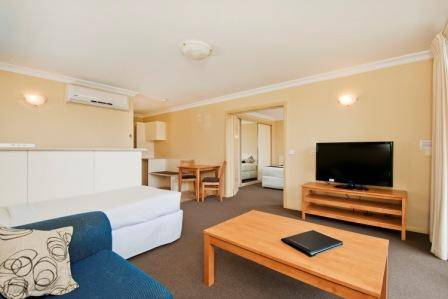 Nagambie Waterfront Motel - Coogee Beach Accommodation 7