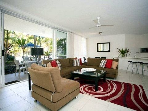 Noosa Tropicana - Coogee Beach Accommodation 3