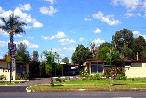 Oakey Motel - Coogee Beach Accommodation 0