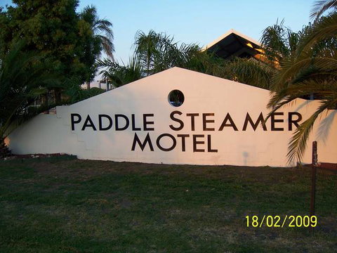 Paddle Steamer Motel - Coogee Beach Accommodation 0