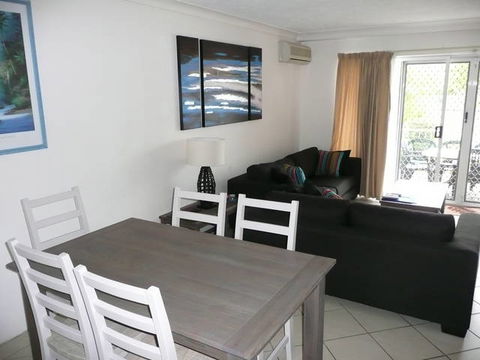Pelican Cove Apartments - Coogee Beach Accommodation 5