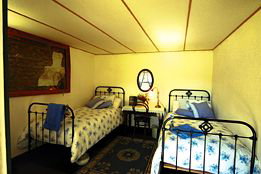 Price Morris Cottage - Coogee Beach Accommodation 3