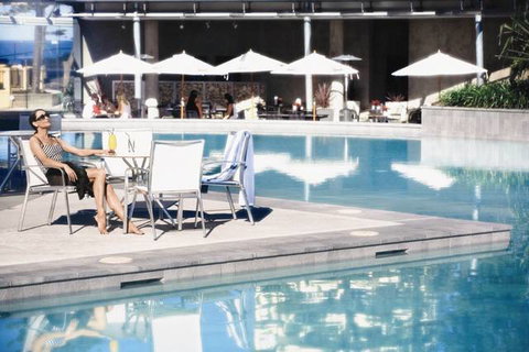 Q1 Resort & Spa - Coogee Beach Accommodation 7