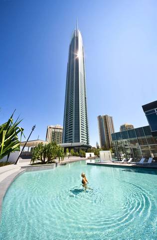 Q1 Resort & Spa - Coogee Beach Accommodation 8