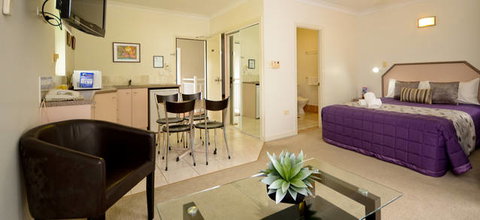 Reef Palms - Coogee Beach Accommodation 3