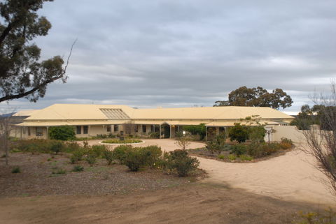 Ledcourt Waters - Coogee Beach Accommodation 9
