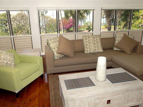 Coast Holiday Accommodation - Coogee Beach Accommodation 1