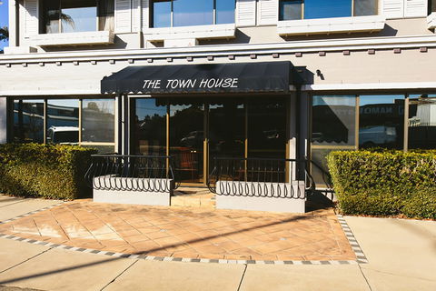 The Town House Motor Inn - Sundowner Goondiwindi - Coogee Beach Accommodation 3