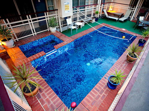 Riverboat Lodge Motor Inn - Coogee Beach Accommodation 0