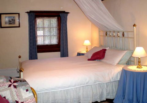 Rock Of Ages Cottage B&B - Coogee Beach Accommodation 3