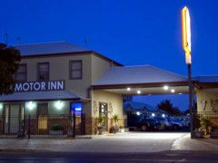 Saltbush Motor Inn - Coogee Beach Accommodation 3