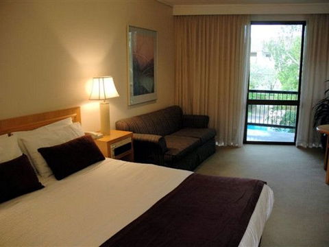 Sandown Regency & Serviced Apartments - Coogee Beach Accommodation 2