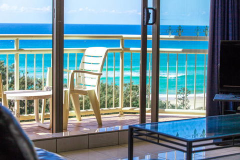 Seacrest Apartments - Coogee Beach Accommodation 4
