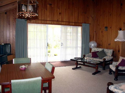 Shiralee Executive Cottages - Coogee Beach Accommodation 0