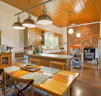 Stony Creek Farm BB - Coogee Beach Accommodation