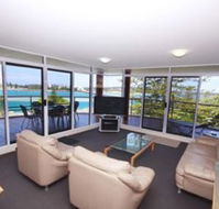 Sunrise Apartments Tuncurry - Coogee Beach Accommodation