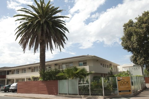 Taft Motor Inn - Coogee Beach Accommodation 2