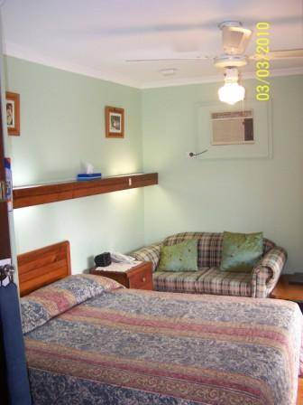 The Coachman Motor Inn - Coogee Beach Accommodation 1